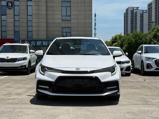 2023 Toyota Levin XII (E210) Рестайлинг, белый, 1400000 рублей, вид 2