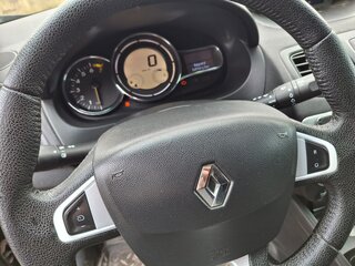 2012 Renault Megane III Рестайлинг, чёрный, 440000 рублей, вид 4