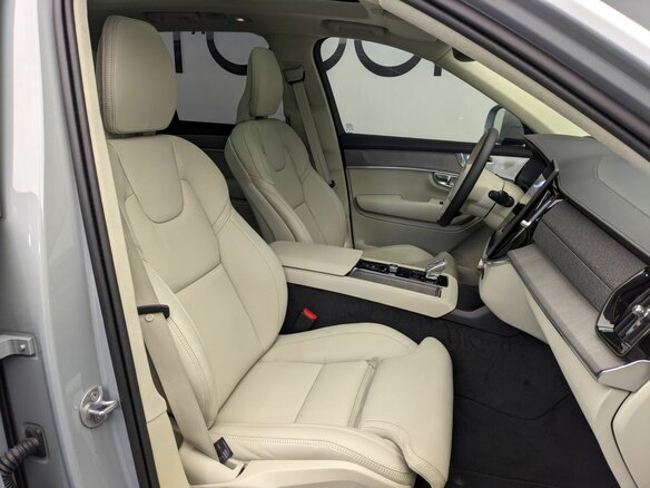 2026 Volvo XC90 B5 II Рестайлинг 2, серый, 10600000 рублей - вид 12