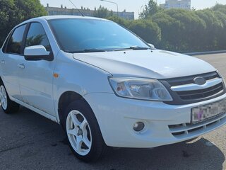 2013 Lada (ВАЗ) Granta I, белый, 350000 рублей, вид 4