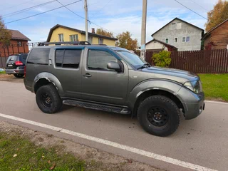 2007 Nissan Pathfinder III, серый, 550000 рублей, вид 2