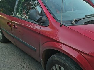 2005 Chrysler Town & Country SWB IV, красный, 449449 рублей, вид 2
