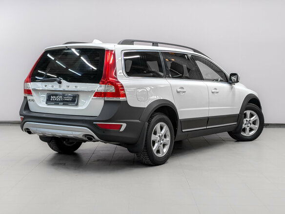 2014 Volvo XC70 II Рестайлинг, белый - вид 4