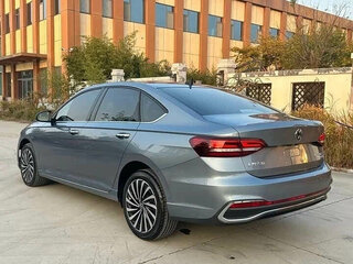 2023 Volkswagen Lavida III Рестайлинг, серый, 1485000 рублей, вид 5