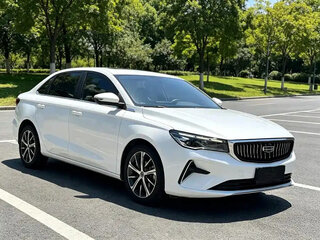 2022 Geely Emgrand II, серебристый, 930000 рублей, вид 5