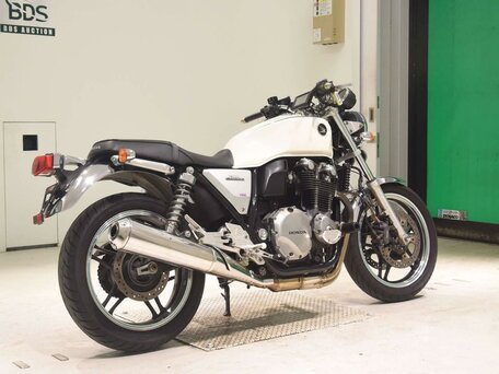 2013 Honda CB 1100, белый, 627000 рублей, вид 5