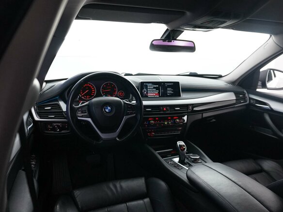 2015 BMW X6 30d II (F16), белый, 2899654 рублей - вид 5
