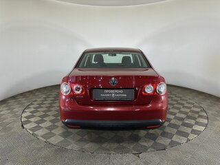 2010 Volkswagen Jetta V, красный, 437000 рублей, вид 3