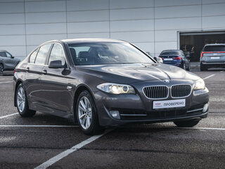2012 BMW 5 серии 528i xDrive VI (F10/F11/F07), коричневый, 1338000 рублей, вид 3
