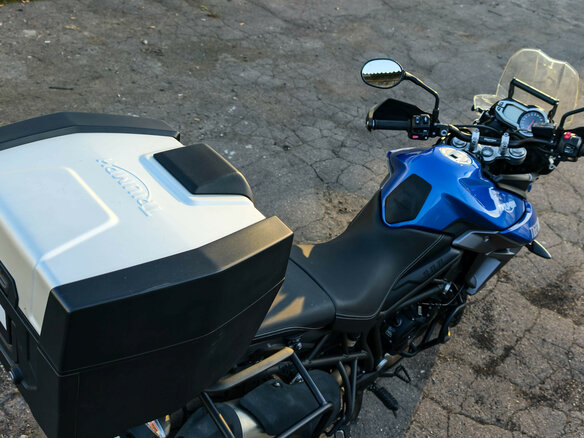 2015 Triumph Tiger 800, синий, 800000 рублей - вид 15