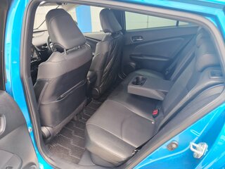 2019 Toyota Prius IV Рестайлинг (XW50), синий, 1799999 рублей, вид 5