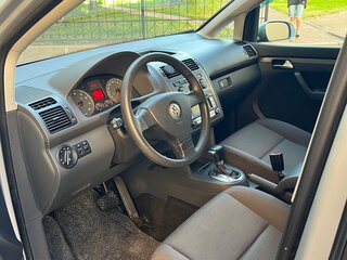 2007 Volkswagen Touran I Рестайлинг, серебристый, 605000 рублей, вид 5