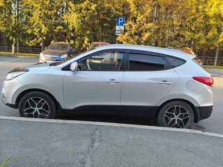 2013 Hyundai ix35 I, серебристый, 1150000 рублей, вид 2