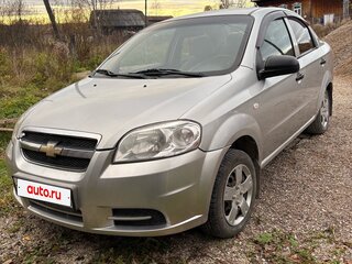 2010 Chevrolet Aveo I Рестайлинг, серебристый, 330000 рублей, вид 1