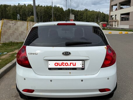 2009 Kia Ceed I, белый, 570000 рублей, вид 5