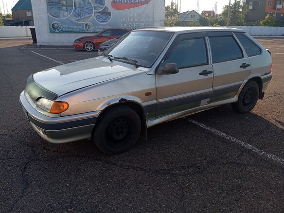 2006 Lada (ВАЗ) 2114, зелёный, 135000 рублей
