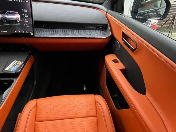 2026 Toyota bZ3X 58.3 kWh, чёрный, 2574000 рублей - вид 13