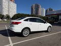 2016 Ford Focus III Рестайлинг, белый - вид 2