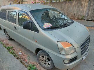 2005 Hyundai H-1 I Рестайлинг, бежевый, 470000 рублей, вид 3