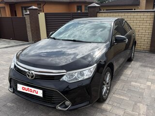 2015 Toyota Camry VII (XV50) Рестайлинг, чёрный, 2150000 рублей, вид 1