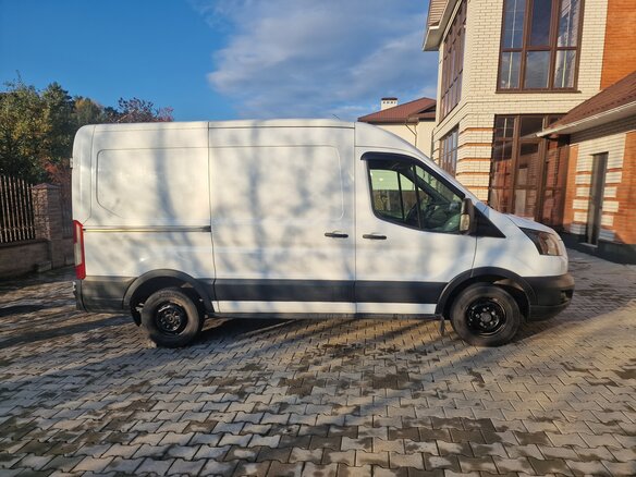 2017 Ford Transit, белый, 2200000 рублей - вид 4