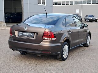 2016 Volkswagen Polo V Рестайлинг, коричневый, 555000 рублей, вид 5