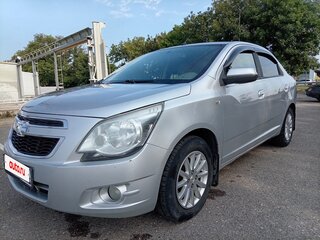 2014 Chevrolet Cobalt II, серебристый, 660000 рублей, вид 2