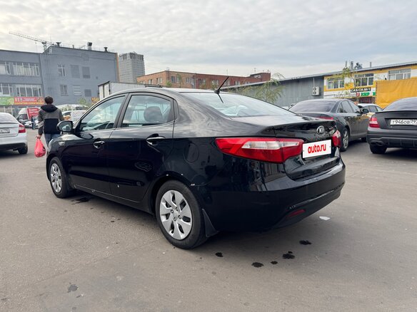 2013 Kia Rio III, чёрный, 700000 рублей - вид 5