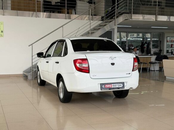 2018 Lada (ВАЗ) Granta I, белый - вид 4