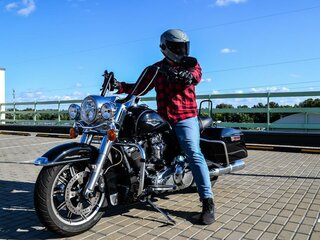 2017 Harley-Davidson Road King, чёрный, 1042092 рублей, вид 1