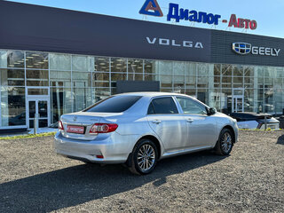 2011 Toyota Corolla X (E140, E150) Рестайлинг, серебристый, 890000 рублей, вид 5