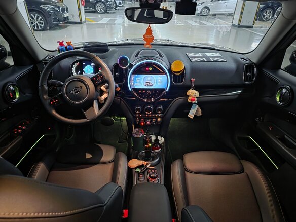 2023 Mini Countryman Cooper II Рестайлинг, бежевый - вид 8