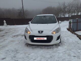2011 Peugeot 308 I Рестайлинг, белый, 400000 рублей, вид 2