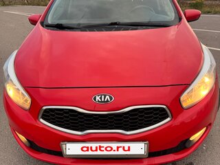 2013 Kia Ceed II, красный, 780000 рублей, вид 3