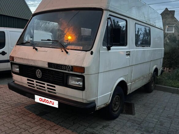 1990 Volkswagen LT, белый, 320000 рублей
