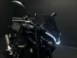2024 Yamaha MT-10, чёрный, 1399000 рублей, вид 3