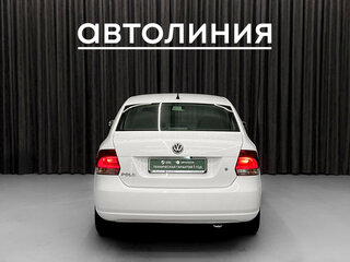 2012 Volkswagen Polo V, белый, 799000 рублей, вид 4