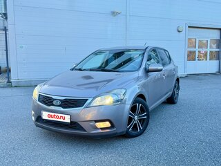 2010 Kia Ceed I Рестайлинг, бежевый, 750000 рублей, вид 1