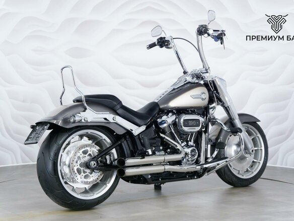 2023 Harley-Davidson Fat Boy, серый, 2277000 рублей - вид 5