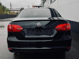 2013 Volkswagen Jetta VI, чёрный, 970000 рублей, вид 1