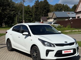 2017 Kia Rio IV, белый, 1325000 рублей, вид 1