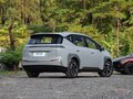 2025 Aion Y Plus 68.2 kWh, серый, 1710000 рублей - вид 6