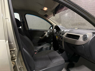 2011 Renault Sandero I, бежевый, 380000 рублей, вид 3