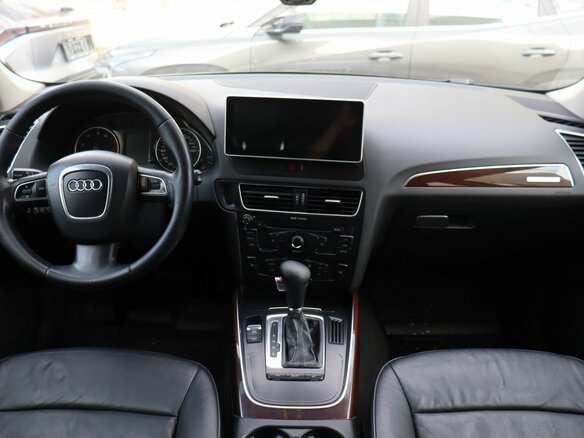 2010 Audi Q5 I (8R), серый, 1220000 рублей - вид 11