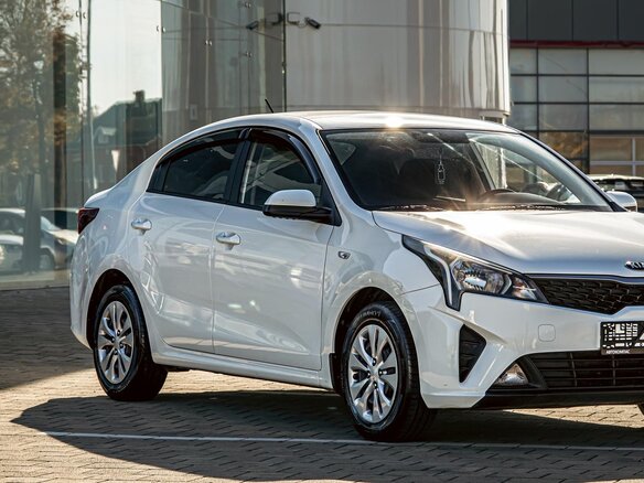 2022 Kia Rio IV Рестайлинг, белый, 1625000 рублей - вид 6