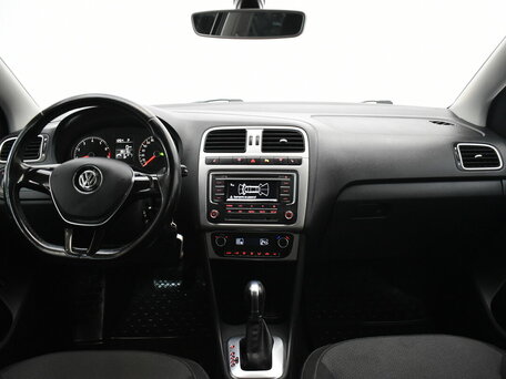 2017 Volkswagen Polo V Рестайлинг, чёрный, 1125000 рублей, вид 5