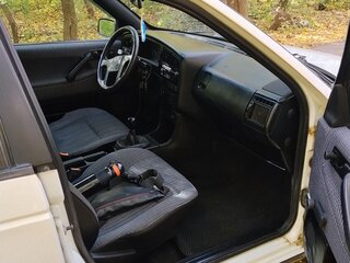 1991 Volkswagen Passat B3, белый, 350000 рублей, вид 3