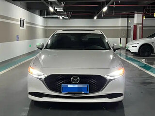 2023 Mazda 3 Axela IV (BP), белый, 1590004 рублей, вид 1