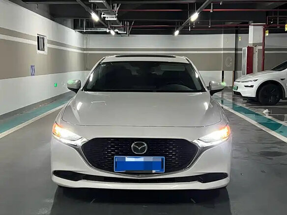 2023 Mazda 3 Axela IV (BP), белый