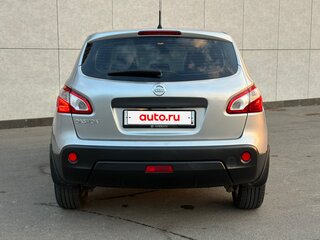 2013 Nissan Qashqai I Рестайлинг, серебристый, 1010000 рублей, вид 5